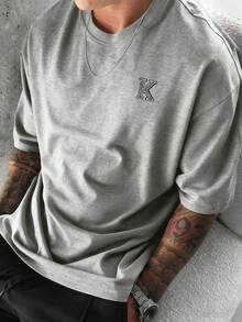 Krometka 男士休闲百搭简约字母 K 胸前印花短袖 T 恤 - 灰色 - 查看 3