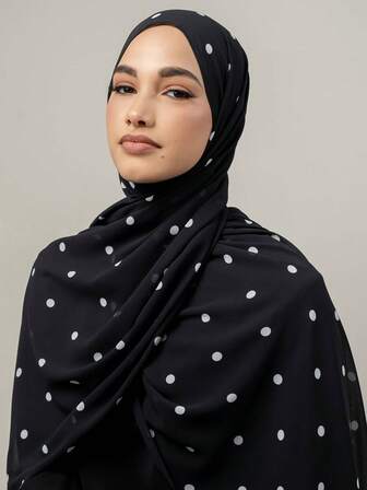 1件大号女士针织头巾，优雅时尚，柔软舒适，透气性好，适合日常、户外活动、祈祷和礼拜等场合。