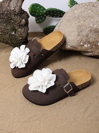 Kids' Fashionable Floral Slippers, Comfortable Rubber Soft Non-Slip Soles, Feels Like Walking On Clouds, Soft And Cozy, Easy To Slip On For Effortless Outfits