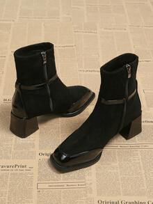 2025秋冬新款复古法式英伦风黑色方头麂皮短靴，侧拉链修身粗跟搭扣时尚连衣裙靴 - 黑色 - 查看 6