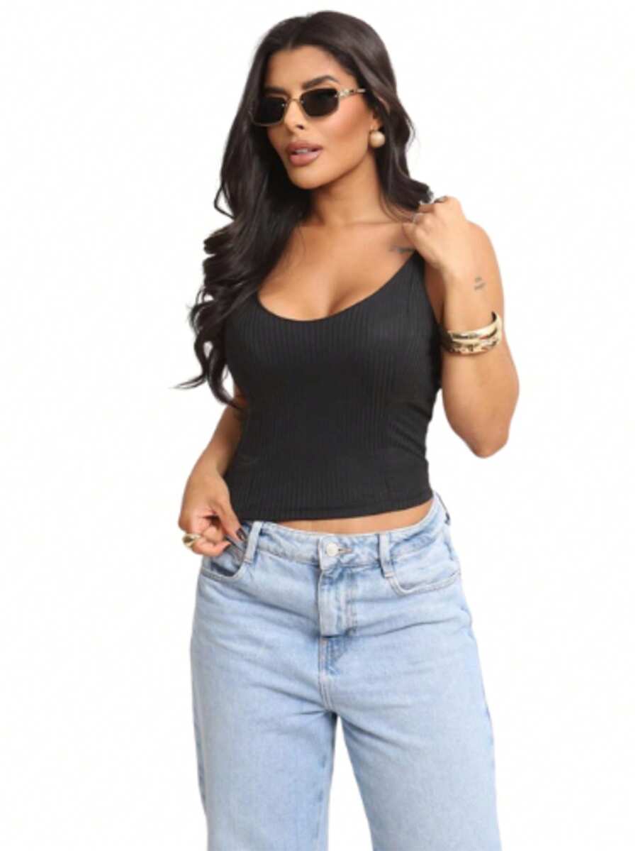Brunna Women's Cropped Top With Ribbed Cups