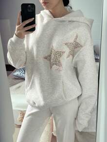 标语星形豹纹印花宽松女式长袖卫衣/套头衫，带口袋，适合秋冬季节穿着。宽松插肩袖设计，套头款式，适合夜间外出/休闲/办公/居家/街头/旅行/机场/早午餐等场合。秋冬季女装，可爱、卡哇伊、Y2K、街头风、教师装、机场时尚。 - 淺灰色 - 查看 3