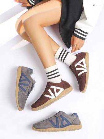 Women's Fashion Skateboard Shoes, Multi-Stripe Color Block Lace-Up Low-Top Thick Sole Sneakers, Casual Versatile Outdoor Sports Shoes