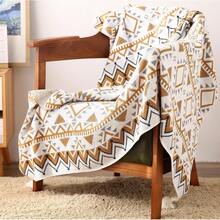 橙色图案针织流苏毯，柔软轻盈空调毯（适用于沙发、长椅、床和客厅） - 四季皆宜（黄橙色）