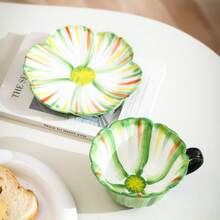 1 Juego de taza y platillo con pétalos a rayas de colores arcoíris pintados a mano, taza de café de cerámica con colores contrastantes artísticos, taza con forma de flor de estilo retro para el té de la tarde