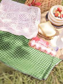1pc Charming Green & White Plaid Rectangular Picnic Blanket - Woven Rayon Tablecloth For Wedding, Vacation, Camping, Beach, Photography Backdrop, Picnic Accessory With Lockstitched Edges - Green 1 - View 4