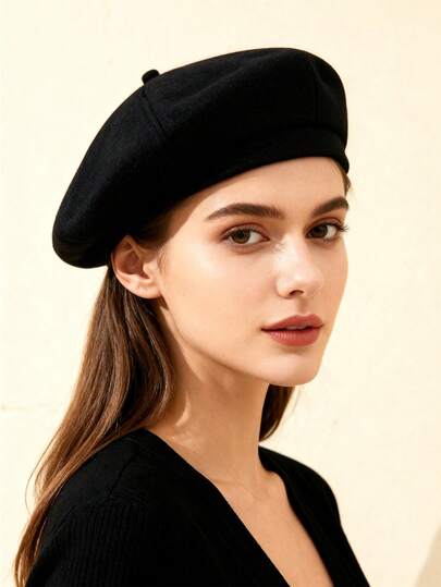 1顶女士纯色贝雷帽，保暖时尚的日式风格，适合日常休闲佩戴，秋冬季黑色贝雷帽
