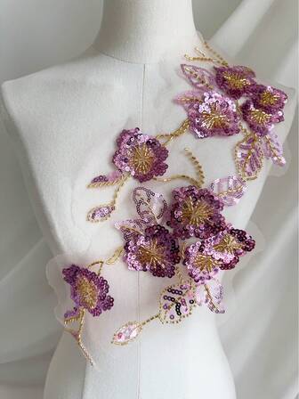 1件3D珠绣亮片蕾丝贴花缝制花朵布料领片，适用于婚纱礼服新娘DIY工艺品