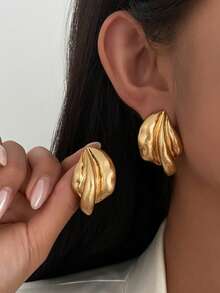 1 par de brincos de pino de metal assimétricos criativos e personalizados delicados com folhas abstratas, joias vintage minimalistas e elegantes para mulheres, adequadas para deslocamento diário, festivais, festas e decorações de banquetes - Ouro amarelo - Ver 6