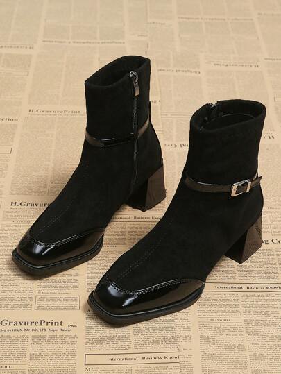 2025 秋冬新款复古法式英伦风黑色方头真皮绒面短靴女款侧拉链修身粗跟扣带时尚正装靴