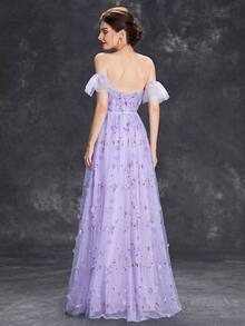 Off-The-Shoulder 3D Embroidered Lace Wedding Dress With Delicate Straps And A Full Skirt - Mauve Purple - View 2