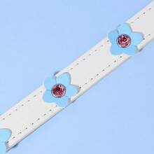 1件可调节PU皮革花朵水钻装饰宠物项圈，适用于猫、小型/中型/大型犬、吉娃娃、贵宾犬、德国牧羊犬、比特犬、腊肠犬，四季皆宜，白色