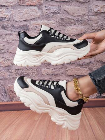 Vår Nya Andningsbara Casual Löparskor För Damer Mångsidiga Tjocka Sulor Halkfria Slitstarka Mjuka Bottnar Bekväma Sportskor