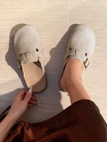 Giày bệt nữ, Sandal nữ [Nhỏ hơn 2 size], Giày nữ mũi tròn khóa cài, Sandal trắng, Clogs nữ, Giày Mule, Giày Loafer, Giày bệt, Sandal, Dép đi trong nhà, Dép thời trang mùa hè đế dày, Khóa kim loại điều chỉnh được, Giày xỏ, Dép nữ, Sandal bệt nữ, Dép nữ đi ngoài trời, Giày đi làm, Dép đi trong nhà, Dép đi trong nhà, Giày Mule - trắng - Xem 9
