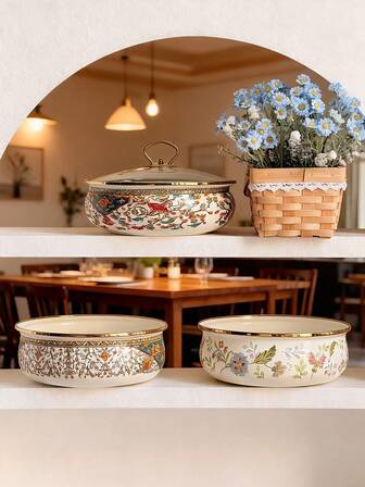 1个复古花卉珐琅浅锅，四季皆宜，配有金色镶边双把手/无把手设计，多功能厨具，适用于家庭和商业用途（可用作汤锅、炖锅、方便面锅），是节日聚会、家庭晚餐的理想之选，也是节日或生日赠送亲朋好友的佳品。