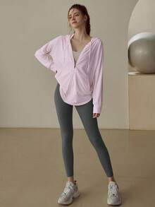 Never me Women's High-Quality Yoga Top, Suitable For Morning Runs, Professional Fitness Jacket, Sun Protection Outerwear For Running Spring Sports - Lilac Purple - View 3