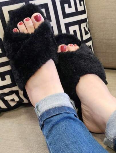 Pantufa Feminina Pelúcia Maternidade Noiva Confortável Inverno  Acolchoado  Elegante  Fofo  Tecido  Pluma      Casamento  Casa