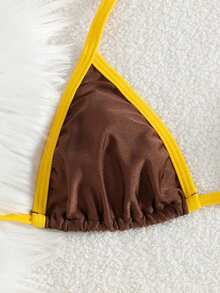 Nuevo conjunto de bikini elegante y de moda con halter de unicolor y suave, traje de baño de verano para mujer para vacaciones en la playa - Marrón - Ver 4