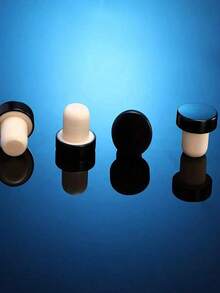 2个可重复使用的T型葡萄酒瓶塞，铝制和硅胶材质，适用于葡萄酒和啤酒瓶，用于葡萄酒储存，保持葡萄酒风味，家用瓶盖