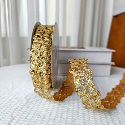 Golden Retro Hollowed-Out Ribbon, Decorative Craft Golden Lace Ribbon, Suitable For Scrapbooks, Gift Wrapping And Home Decoration, Party Tableware Decorative Ribbons, Envelope Trims, Gift Wrapping, Sewing Clothing, DIY Clothing Decoration