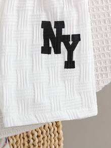 2pcs Baby Boy Textured Letter Print Shirt And Printed Shorts Street Fashion Children Set - White - View 7