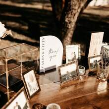 1pc Acrylic Semi-Arch Wedding Card And Gift Holder Sign, Let Your Guests Know Where To Place Their Cards And Gifts - Multicolor - View 4