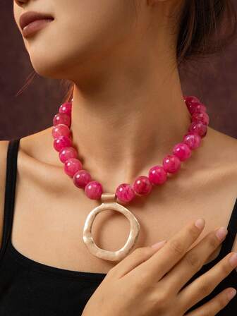 1 Piece Of Bohemian Dopamine Colored Acrylic Bead Necklace From Europe And America, Fashionable And Fresh Candy Colored Exaggerated Necklace Accessory Suitable For Women's Daily Commuting Wear