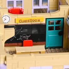 Simpsans Springfiald - Bloques de construccin escolares - Moc American SCA arquitectura de dos pisos con cifras, juegos de construccin modulares de casas de ciudad - 3500 piezas - para - inicial - Ver 7