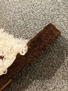 A Pair Of Winter Teen Girl's Curly Woolen Shoes With Fashionable And Warm Velvet Lining And A Flat Sole For Wearing On The Outside - White - View 5