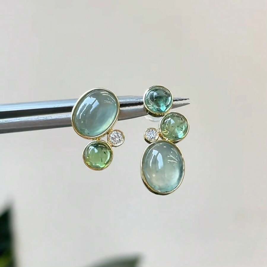 Vintage New Chinese Style Green And White Stone Earrings Delicate Simple Niche Design Cool Style High-End Earrings - MZ-00806 Emerald Green and Radiant Light - View 1