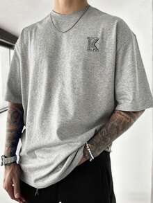 Krometka 男士休闲百搭简约字母 K 胸前印花短袖 T 恤 - 灰色 - 查看 4