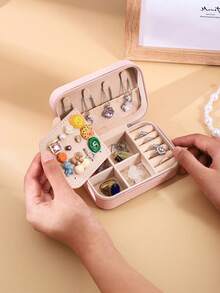 1 Pc, Medium Jewelry Storage Box, Portable Zipper Travel Jewelry Storage Box, Gift Box For Women, Multifunctional Jewelry Display Stand For Rings, Pendants, Earrings, Necklaces, Etc. - Suitable Gift Boxes For Girls And Women, Halloween Gift Boxes, Christmas Gift Boxes.