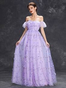 Off-The-Shoulder 3D Embroidered Lace Wedding Dress With Delicate Straps And A Full Skirt - Mauve Purple - View 4