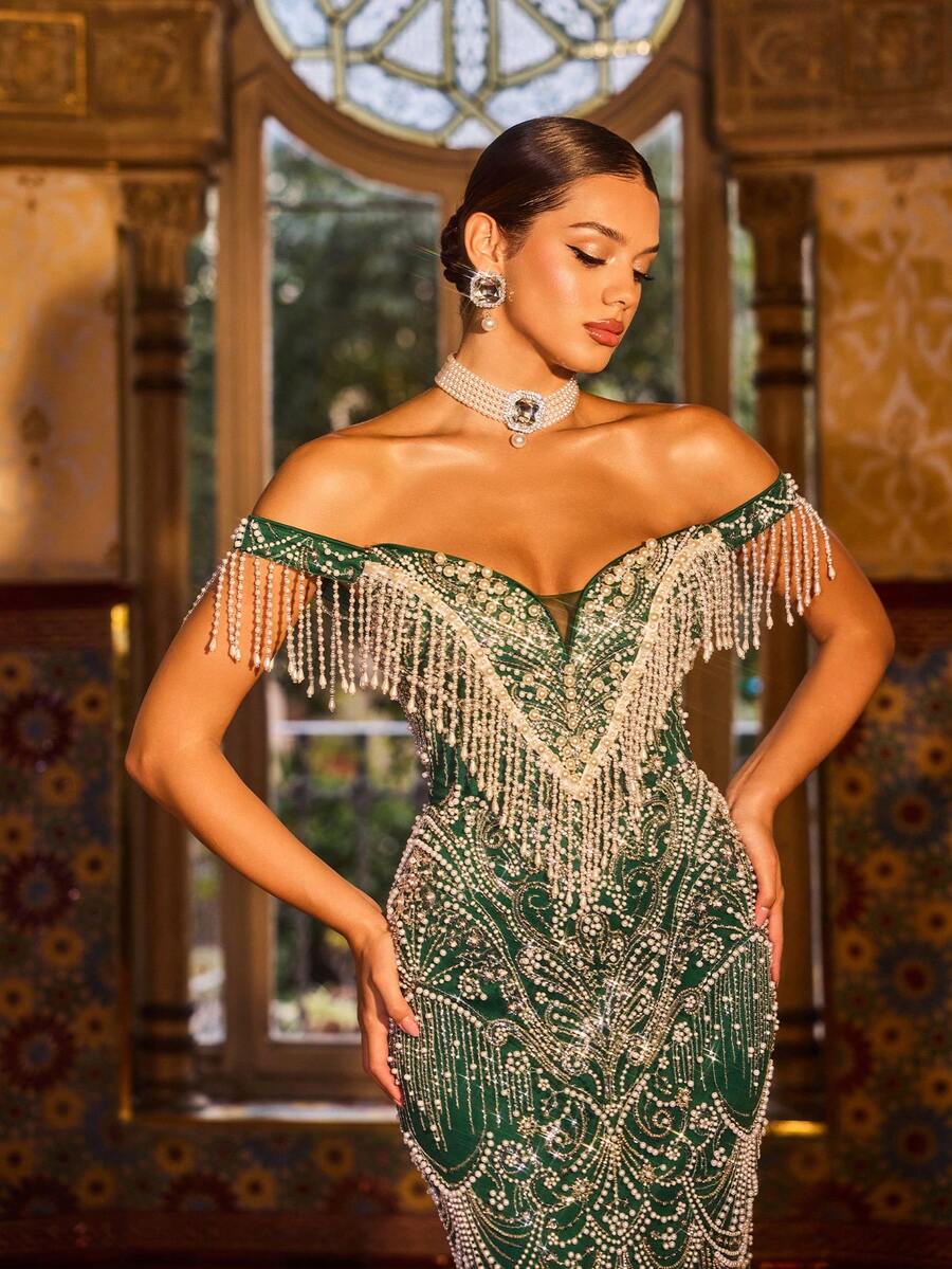 Elegant Green Mermaid Maxi Dress, Off-Shoulder Design With Tassel Sequin Decor Wedding Party Fall - Dark Green - View 1