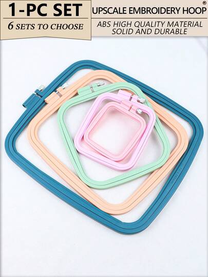 1 pieza Aro de bordado a mano multicolor cuadrado DIY, marco de bordado de punto de cruz, marco de aguja de perforación, accesorio de anillo colgante de atrapasueños, hecho de material ABS de alta calidad con diseño de ranura para un cosido y uniforme. Las artesanías bordadas se pueden usar como decoraciones de Halloween, Navidad, escritorio, decoración de mesita de noche, teléfono, llavero, bolso, colgante de ropa, accesorio interior de automóvil