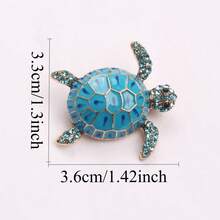 Turtle Brooch , Gold-Toned Craft With Blue & Red Enamel Shells, Clear Rhinestone Accents & Intricate Scale Detail, Adorable Nautical Statement Accessory For Fashion Enthusiasts, Ideal For Outfits, Bags & Styling - 藍色 - 查看 7