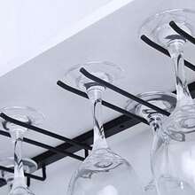 YUnder Cabinet Wine Glass Rack Metal Hanging Wine Glass Holder Stemware Holder Stemware Rack Holds up to 8 Glasses Black Wine Glass Hanger Glass Organizer for Home Bar Kitchen - como en la foto - Ver 4
