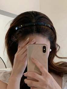 3条/1条 14.57英寸/37厘米 黑色、棕色、灰色、玳瑁色 简约防滑锯齿轻便塑料发箍，时尚百搭高端优雅简约风格发饰，适合日常佩戴、休闲、派对、通勤、海滩、度假、发型设计、洗脸、化妆、搭配服装等场合，可作发带、发箍、头饰。 - 彩色 - 查看 4