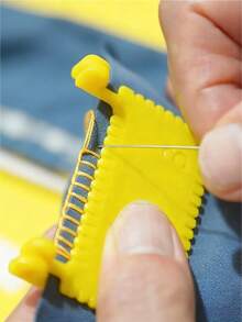 1/2 Pieces Clip On Sewing Tool - Durable Plastic Lock Edge Knitting Tool, Detachable, Good Fixing Effect, Suitable For Beginners And Elderly People, Used For Clothing Sewing, Fabric Repair, Clothing Maintenance, Elderly Manual Assistance, Durable Plastic Tools, DIY Hand Sewing Accessories, Ergonomic Design, Precision Sewing Equipment, Smooth Surface - Multicolor - View 1