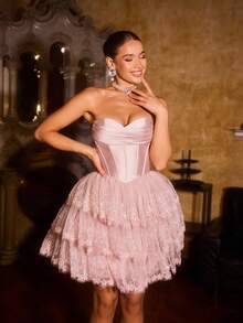 Faeriesty 优雅无肩带派对礼服，修身缎面上身（精致褶皱细节），多层薄纱裙摆（闪亮点缀和精致刺绣，营造蓬松梦幻效果），后背系带设计——是婚礼、鸡尾酒会、花园派对、慈善晚宴的理想之选。 - 粉色 - 查看 6