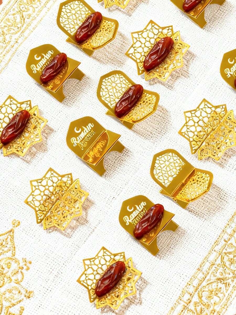 4pcs/8pcs Gold Acrylic Display Stands, Gold Mini Geometric Pattern Display Trays, Dates Rack Set, Delicate Mini Holders, Suitable For Displaying Dates, Pastries Or As Desktop Decor. Islamic Style Desktop Ornaments, Creative Decorations, Applicable For Family Gatherings And Dining Table Settings. Multi-Functional Pastry Tray, Suitable For Living Room, Kitchen, Dining Table And Holiday Occasions.