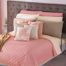 Quilts - DEEP ROSE - View 3