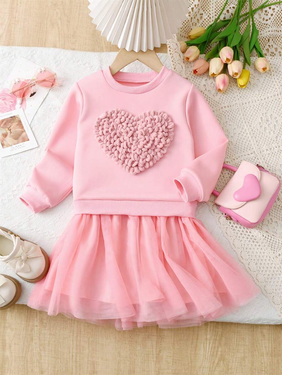 Girls' Pink Heart Decor Dress, Round Neck Design, Plush Heart Embroidery Decor On Top, Long Ribbed Cuffs; Skirt In Pink Mesh Material, Overall Sweet & Cute Style, Suitable For Young GirlTo Show Playful Look - Pink - View 1