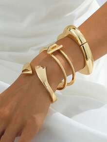 1pc Vintage Coin Texture Heart & Asymmetrical Geometric Minimalist Elegant Bracelet, Suitable For Women's Party Wear - Large - View 1