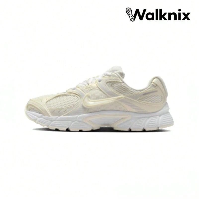 Nike V5 RNR 'Soft Pearl' Cream White Metallic-Silver Sail Sneakers Women IH6355-047 - 彩色 - 查看 1