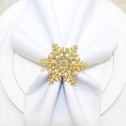 Snowflake-Shaped Napkin Rings: Elegant Decorative Holders For Christmas Tables, Perfect For Restaurants And Holiday Celebrations.