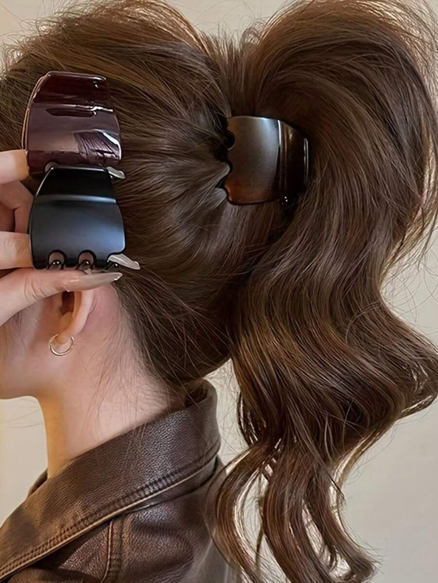 4个装女士中号黑色、白色、卡其色、米色5厘米/1.97英寸方形轻巧塑料发夹，时尚百搭高端优雅简约纯色发爪，适合日常外出、休闲、派对、通勤、度假、洗脸、化妆、搭配服装等场合，女士发饰爪夹 - 多色(四色方形夾) - 查看 1