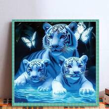 1件套老虎与蝴蝶5D钻石画套装，[30*30厘米/11.8*11.8英寸] [40*40厘米/15.7*15.7英寸]，适合成人初学者DIY马赛克钻石画，全钻手工爱好，可作客厅、卧室、办公室墙面装饰，也可作为送给家人和朋友的惊喜礼物，无框 - 彩色 - 查看 3