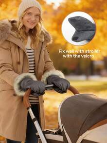 2只装冬季防冻婴儿车手套，带毛领，魔术贴或磁吸设计，方便安装和频繁使用，防水通用婴儿车手套，适合冬季雪季，是父母日常护理宝宝、通勤、家庭出游和旅行的理想之选，也是送给新手父母的礼物。 - 黑色 - 查看 13