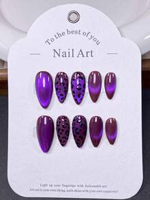 10片手工短指甲贴纸，款式包括法式美甲、杏仁形、尖头、Y2K、紫色、黑色以及亮紫色猫眼（带手绘豹纹），附赠美甲工具，方便粘贴和卸除。这些可爱的指甲贴纸适合日常秋季美甲，适合女性和女孩。手工美甲贴片 - 紫色 - 查看 13